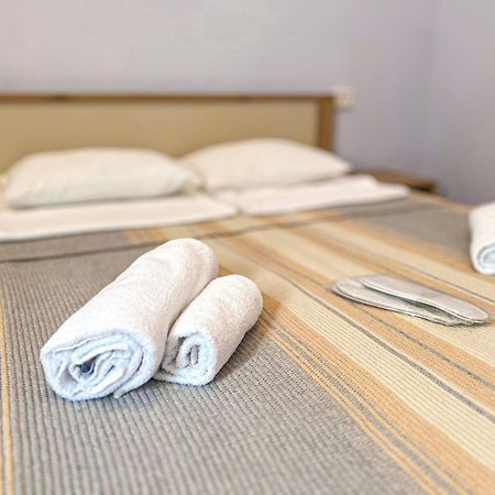Apartment Deme Кутаиси Экстерьер фото
